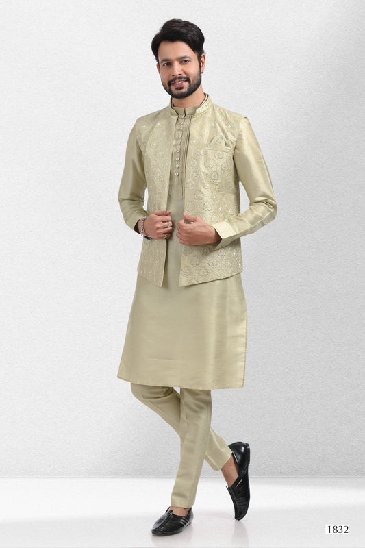 Men's Kurta Pajama with Jacket - Royal Madhubani