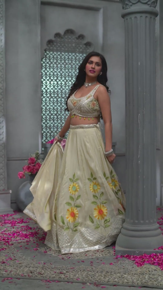 Buy Designer Lehenga Choli